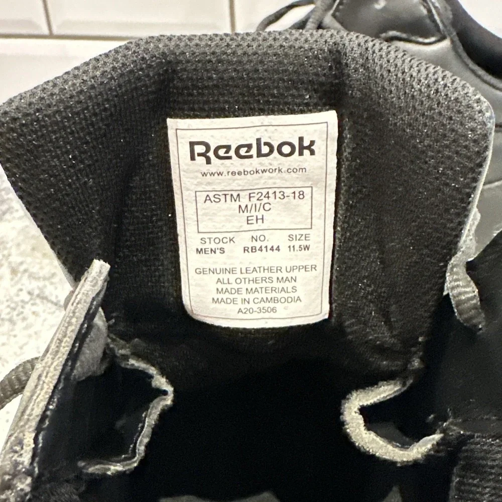Reebok Sublite Cushion‎ Mid Cut RB4144  Shoes Men's Work-boots 11.5 Wide Black